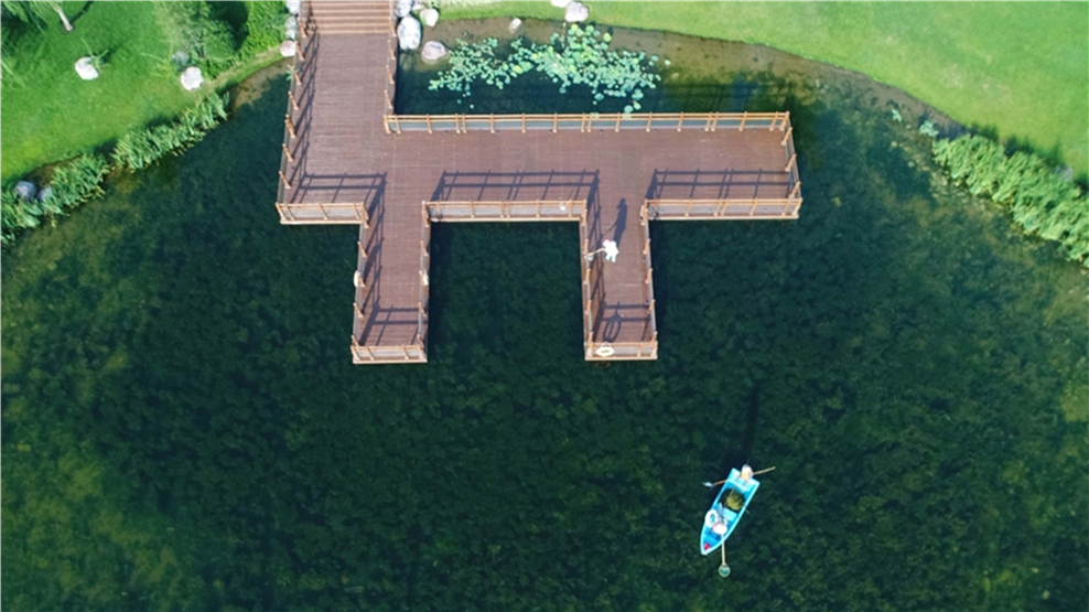 9 龙泽湖公园实景图cai.jpg